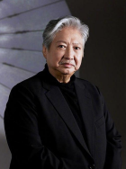 日韩成人免费在线